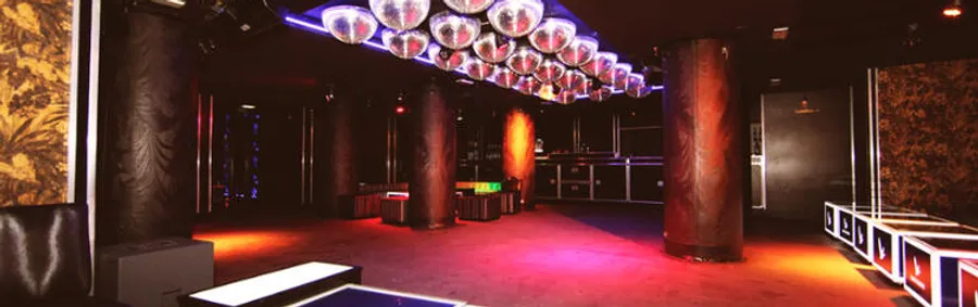 Le 15 Club — lieu pour anniversaire à Paris